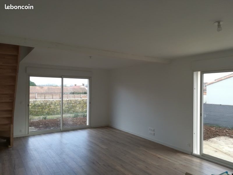 Maison à louer, 93m², La Crèche