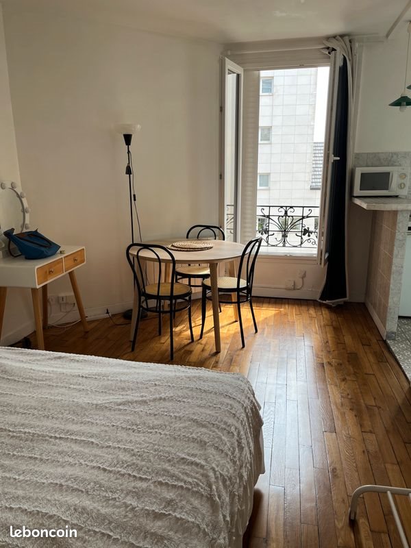 Appartement à louer, 21m², Puteaux