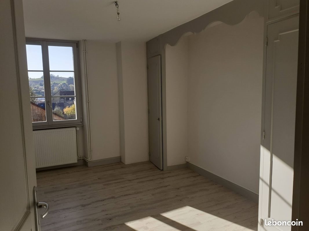 Appartement à louer, 106m², Arbois