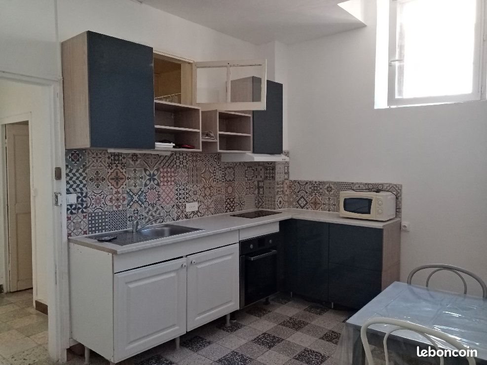 Appartement à louer, 35m², Arles