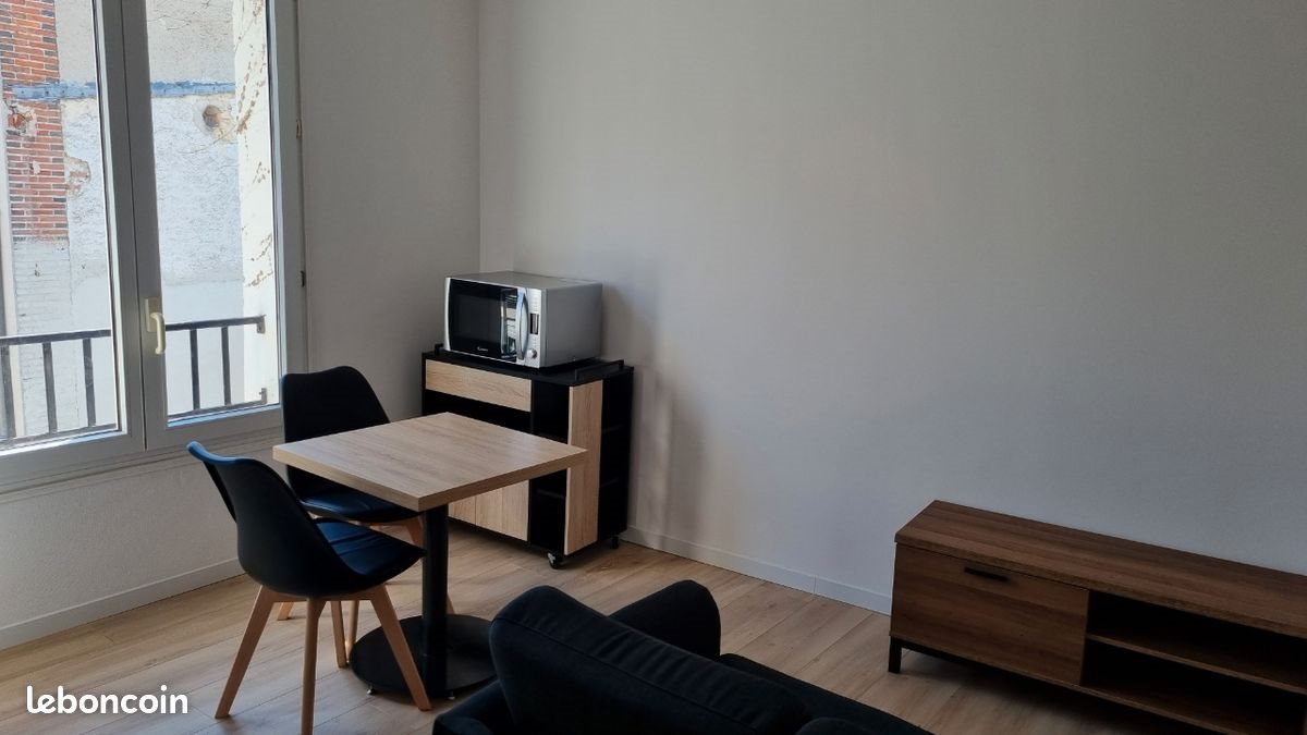 Appartement à louer, 25m², Epernay