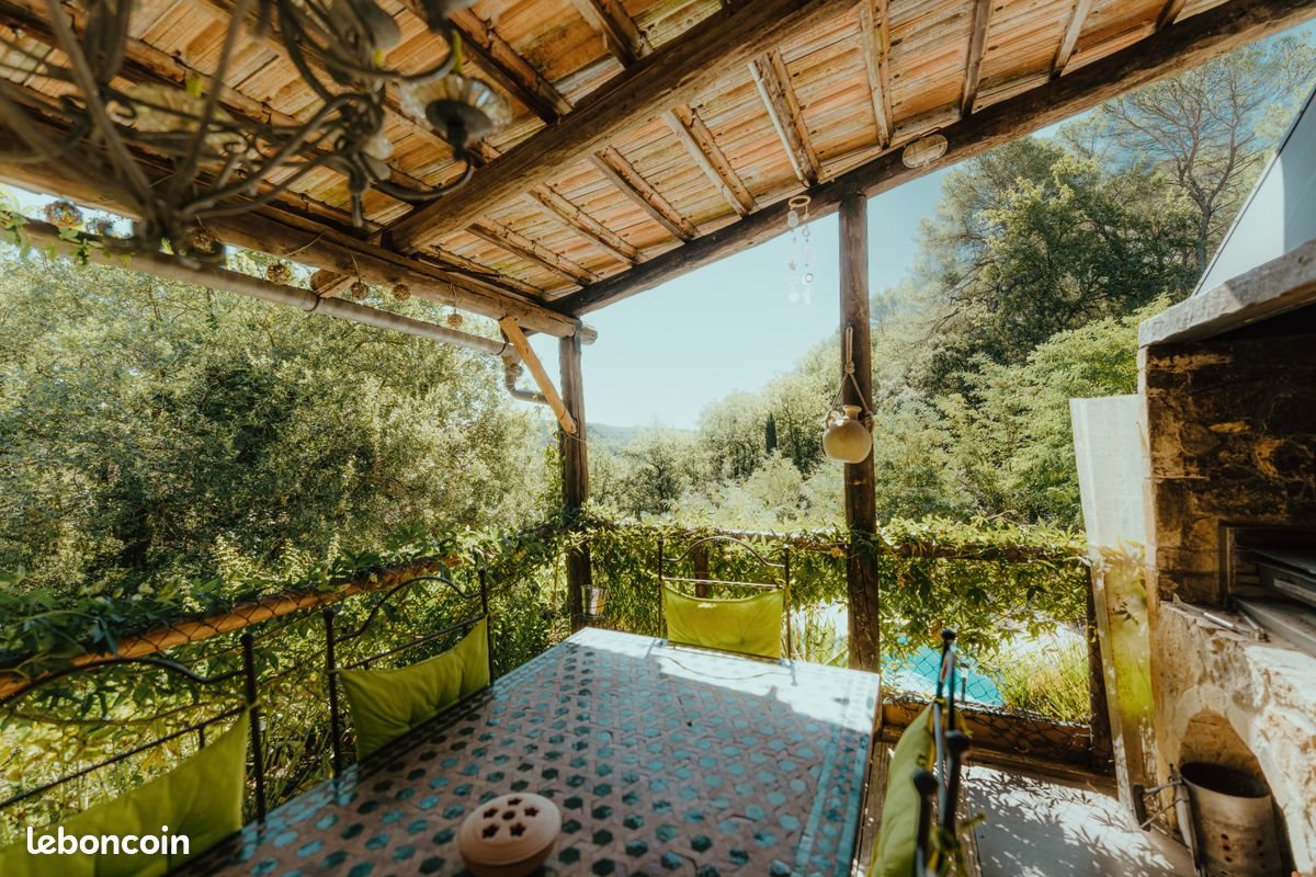 Maison à louer, 90m², Lorgues