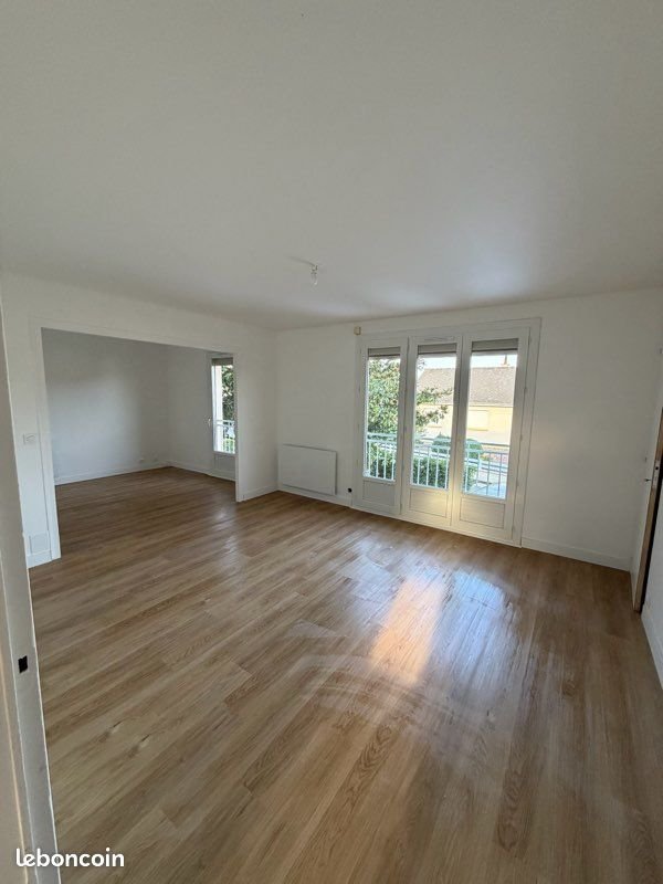 Maison à louer, 105m², L'Huisserie