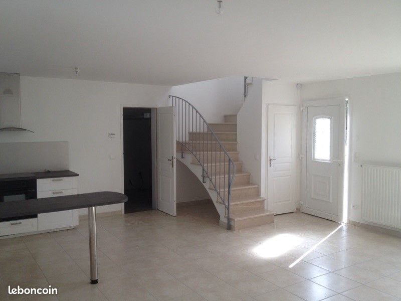 Maison à vendre, 102m², La Norville
