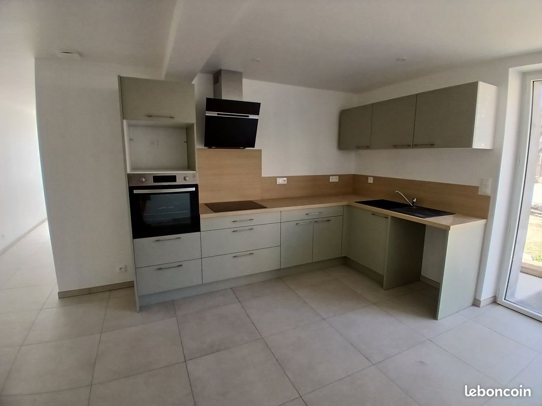 Maison à louer, 99m², Vouillé