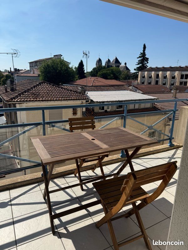 Appartement à louer, 65m², Dax