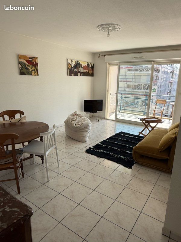 Appartement à louer, 65m², Dax