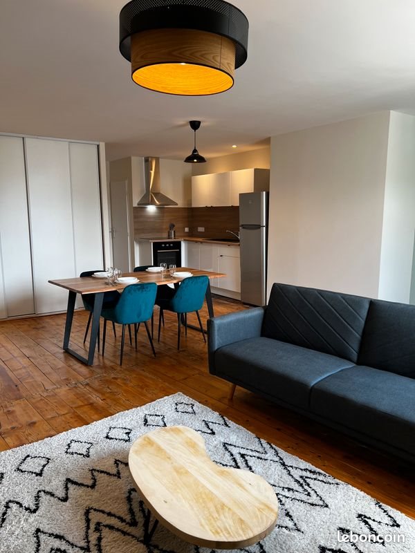 Appartement à louer, 65m², Lons-le-Saunier