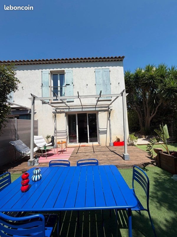 Maison à louer, 76m², Toulon