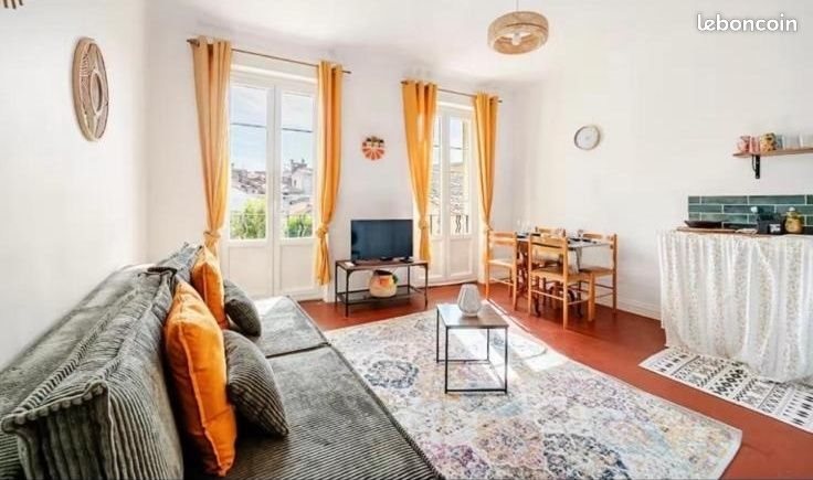 Appartement à louer, 35m², Antibes