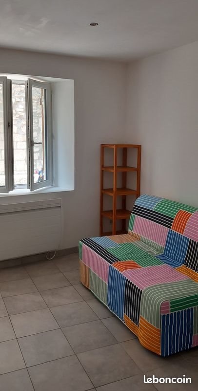 Appartement à louer, 19m², Pernes-les-Fontaines