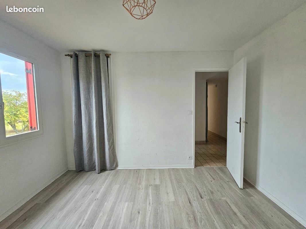 Maison à louer, 100m², Chemillé-sur-Dême