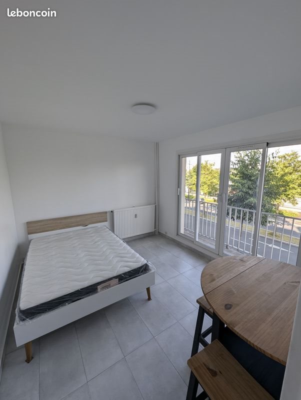 Appartement à louer, 20m², Antony