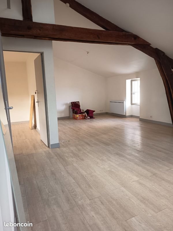 Appartement à louer, 50m², Lusignan