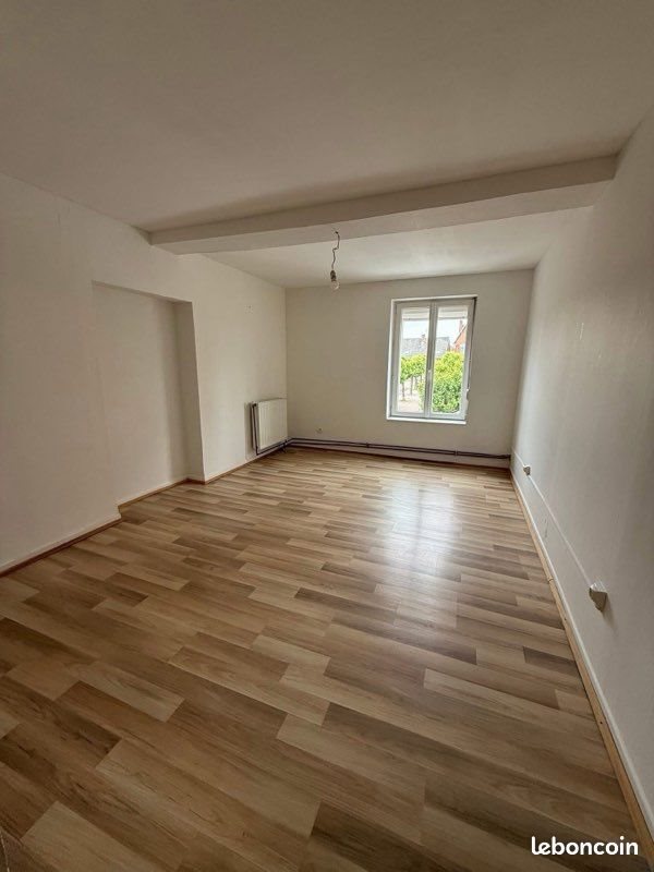 Maison à louer, 100m², Catillon-sur-Sambre