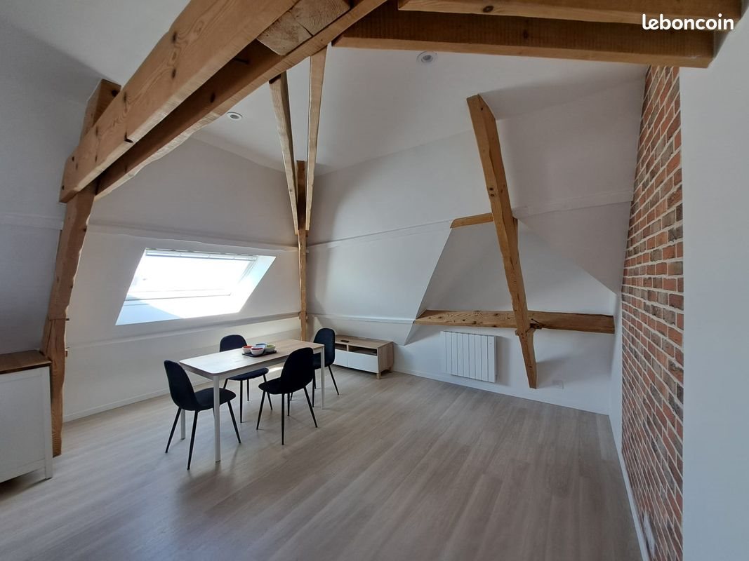 Appartement à louer, 25m², Pont-l'Abbé