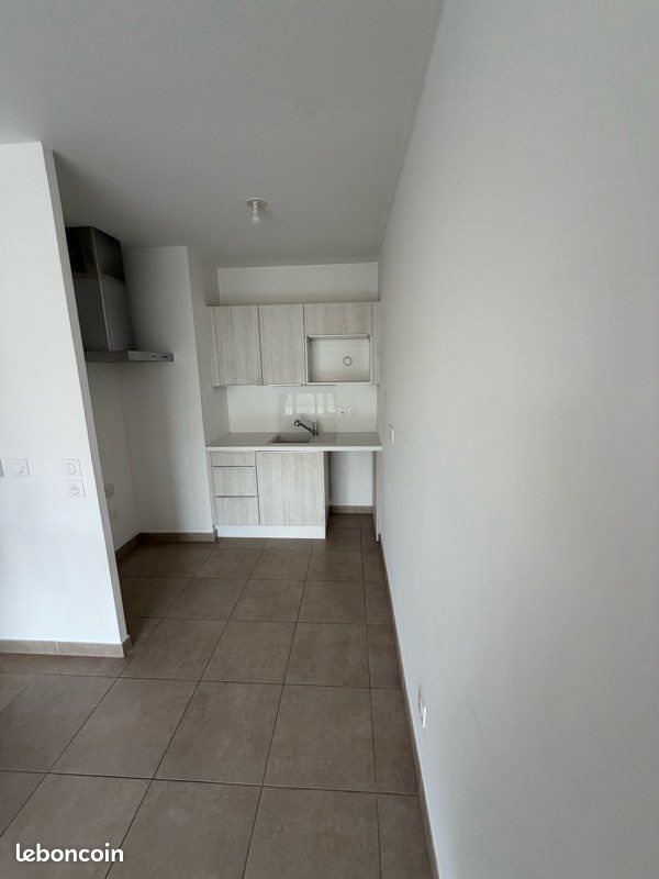 Appartement à louer, 41m², Marseille 12ème