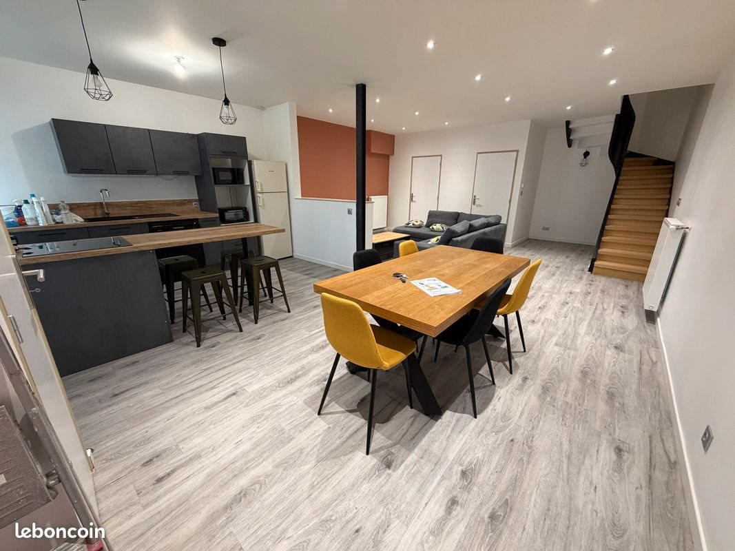 Maison à louer, 101m², Montbrison