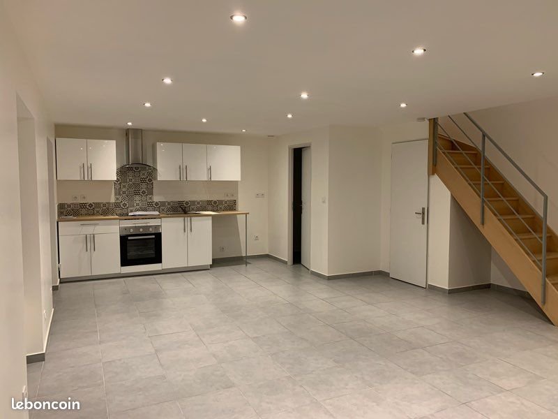 Appartement à louer, 65m², Saint-Symphorien-sur-Coise