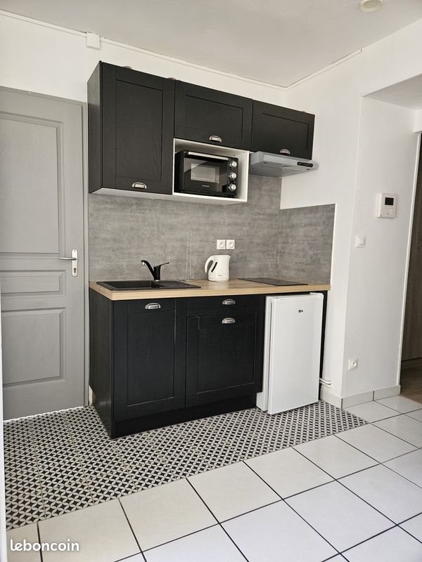Appartement à louer, 23m², Niort