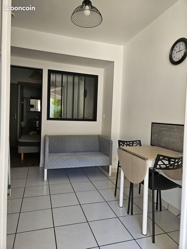 Appartement à louer, 23m², Niort