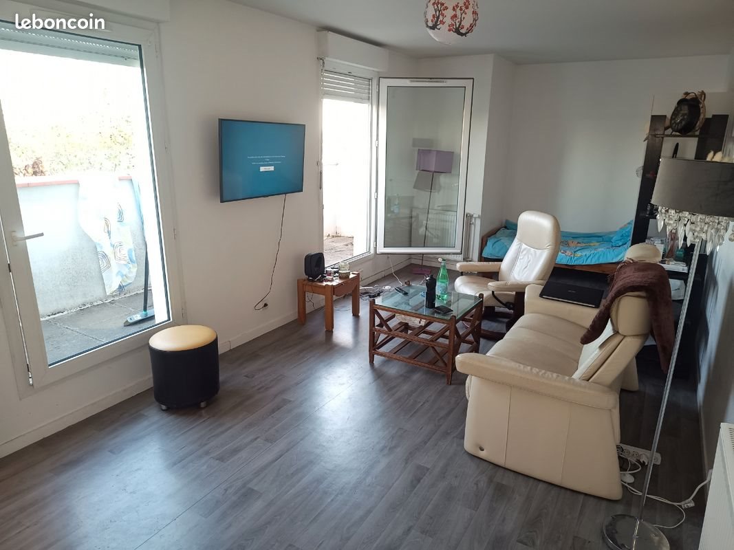 Appartement à louer, 37m², Les Ulis