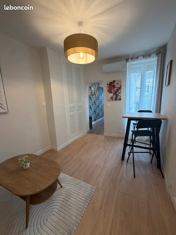Appartement à louer, 33m², Orléans