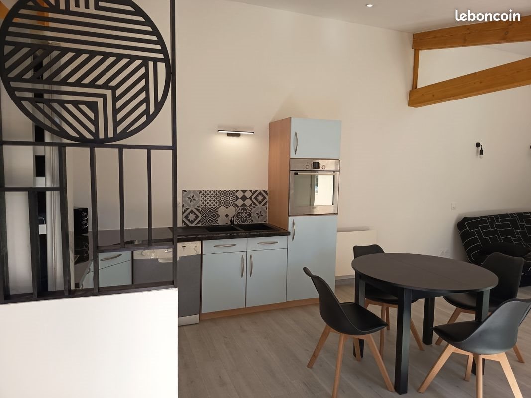 Maison à louer, 55m², Rochefort