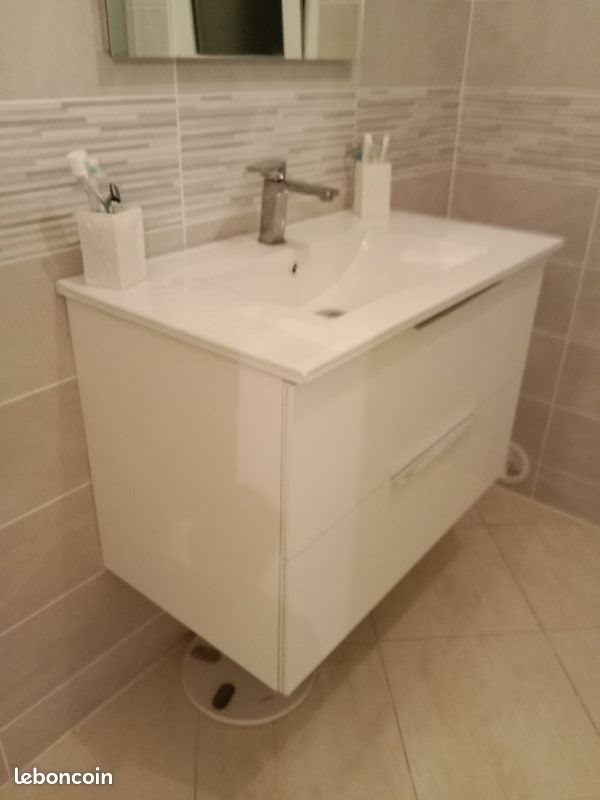 Appartement à louer, 62m², Furiani