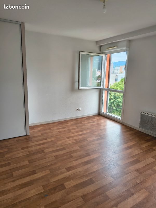 Appartement à louer, 24m², Grenoble