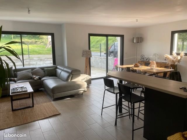 Maison à louer, 98m², Dol-de-Bretagne