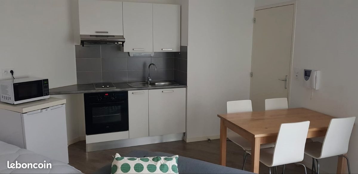 Appartement à louer, 27m², Nantes