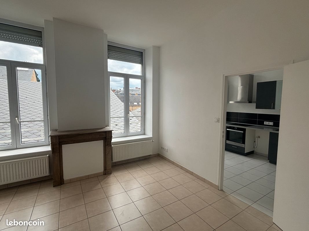 Appartement à louer, 58m², Sedan