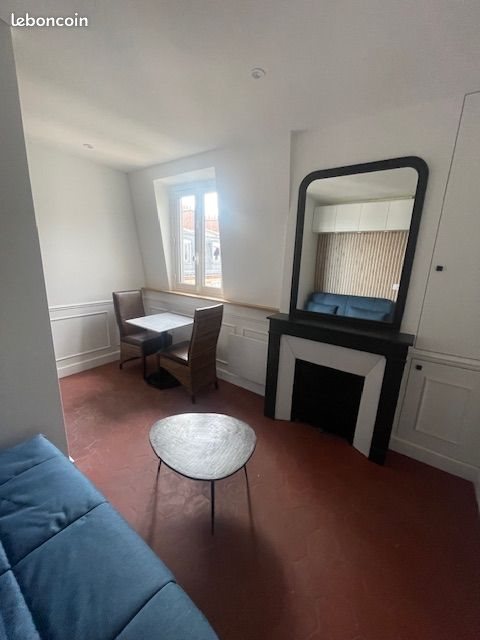 Appartement à louer, 16m², Versailles