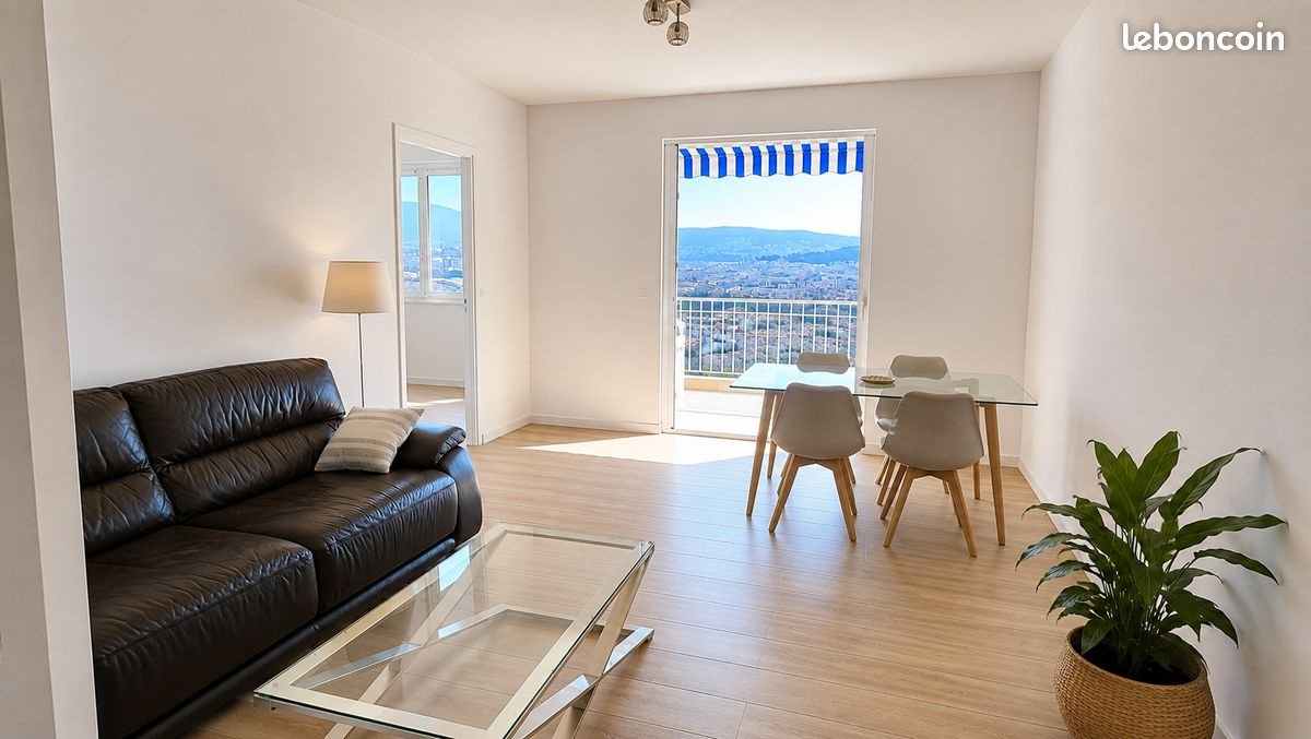 Appartement à louer, 72m², Nice