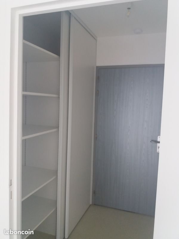Appartement à louer, 23m², Saint-Nazaire