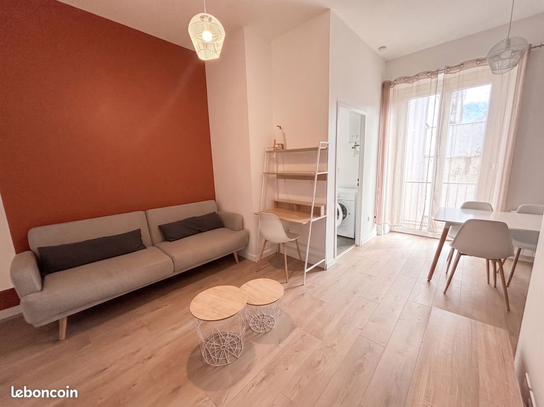 Appartement à louer, 28m², Romans-sur-Isère