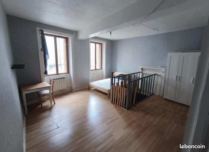 Appartement à vendre, 67m², Saint-Léonard-de-Noblat