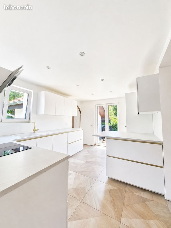 Maison à vendre, 128m², Veigy-Foncenex