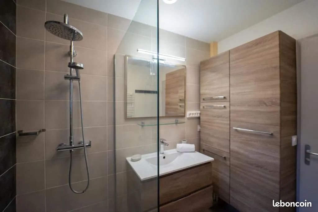 Appartement à louer, 75m², Sévrier