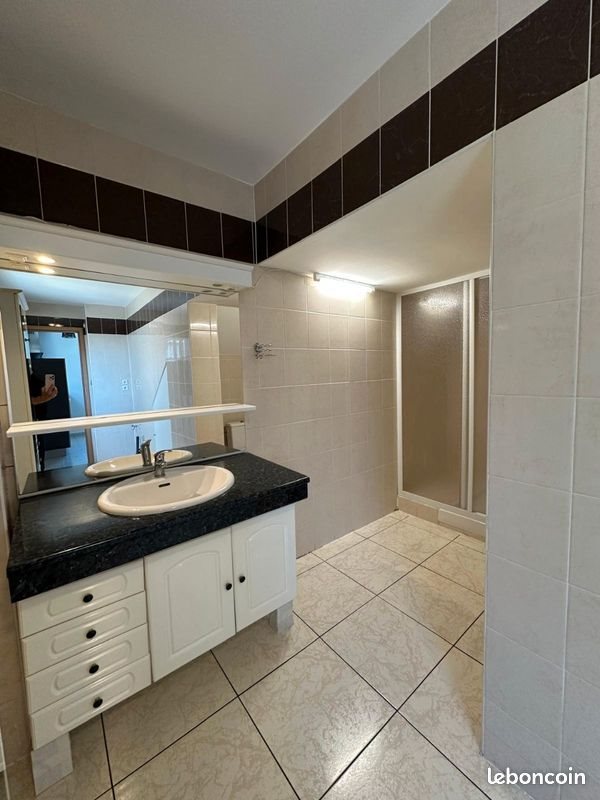 Appartement à louer, 75m², Etzling
