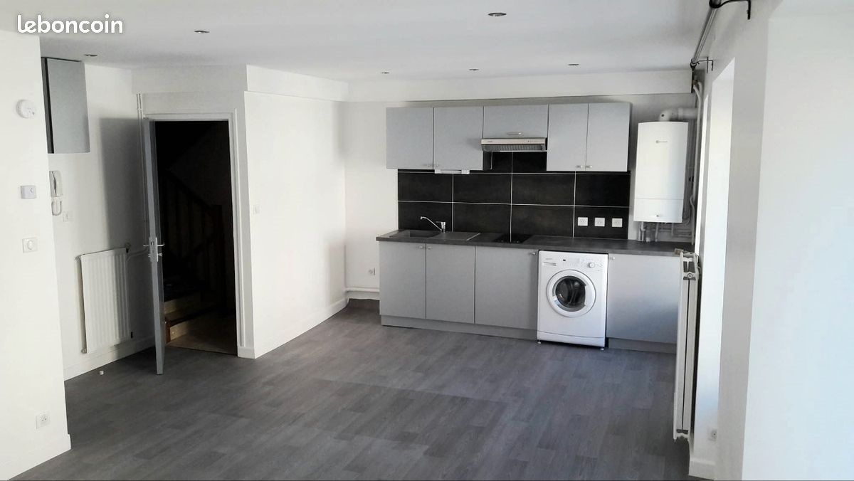 Appartement à louer, 48m², Brives-Charensac