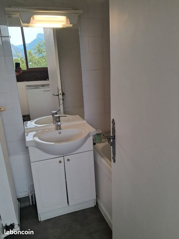 Appartement à louer, 27m², Grenoble