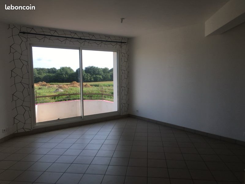 Appartement à louer, 75m², Mellac