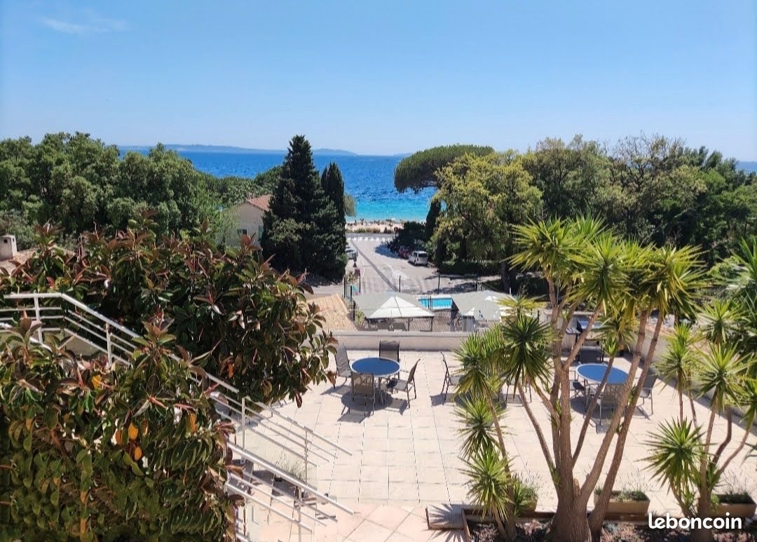 Appartement à louer, 77m², Le Lavandou