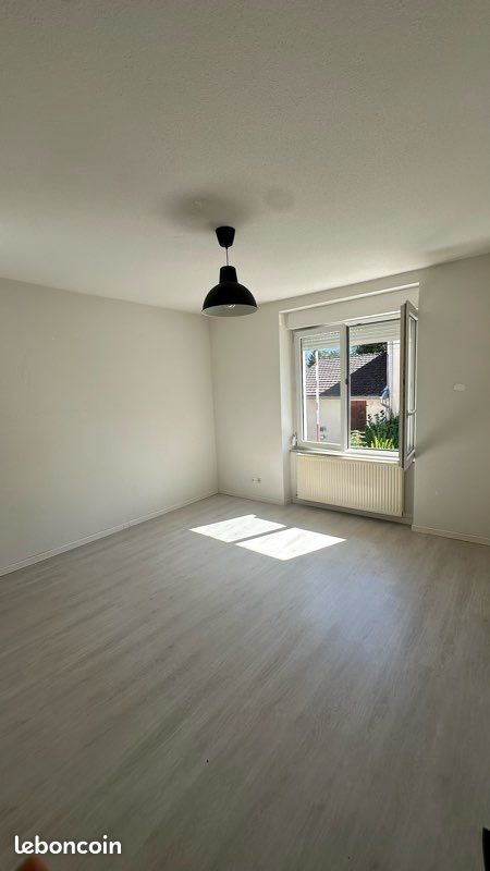 Appartement à louer, 54m², Vaux-lès-Saint-Claude