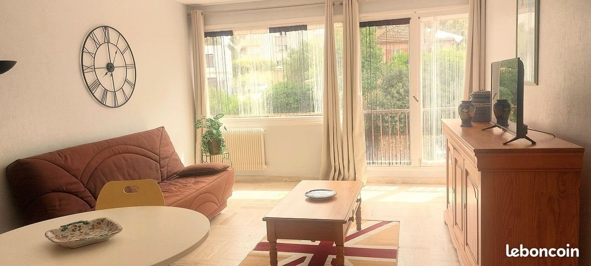 Appartement à louer, 30m², Saint-Raphaël