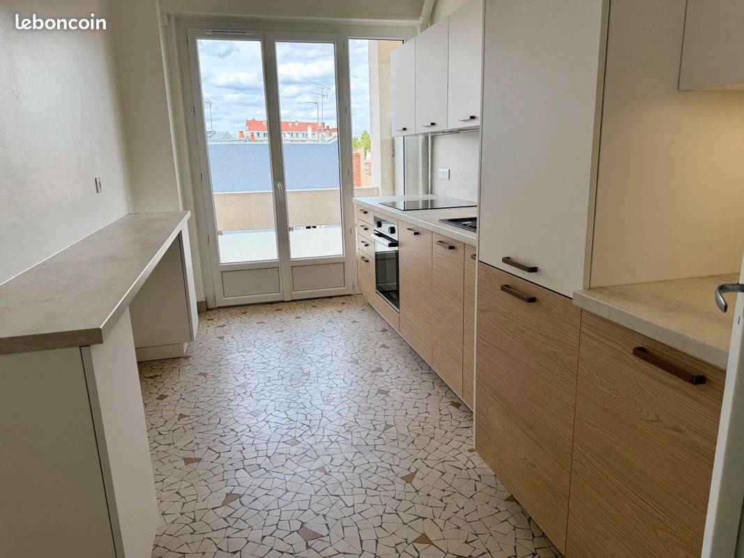 Appartement à louer, 102m², Vichy