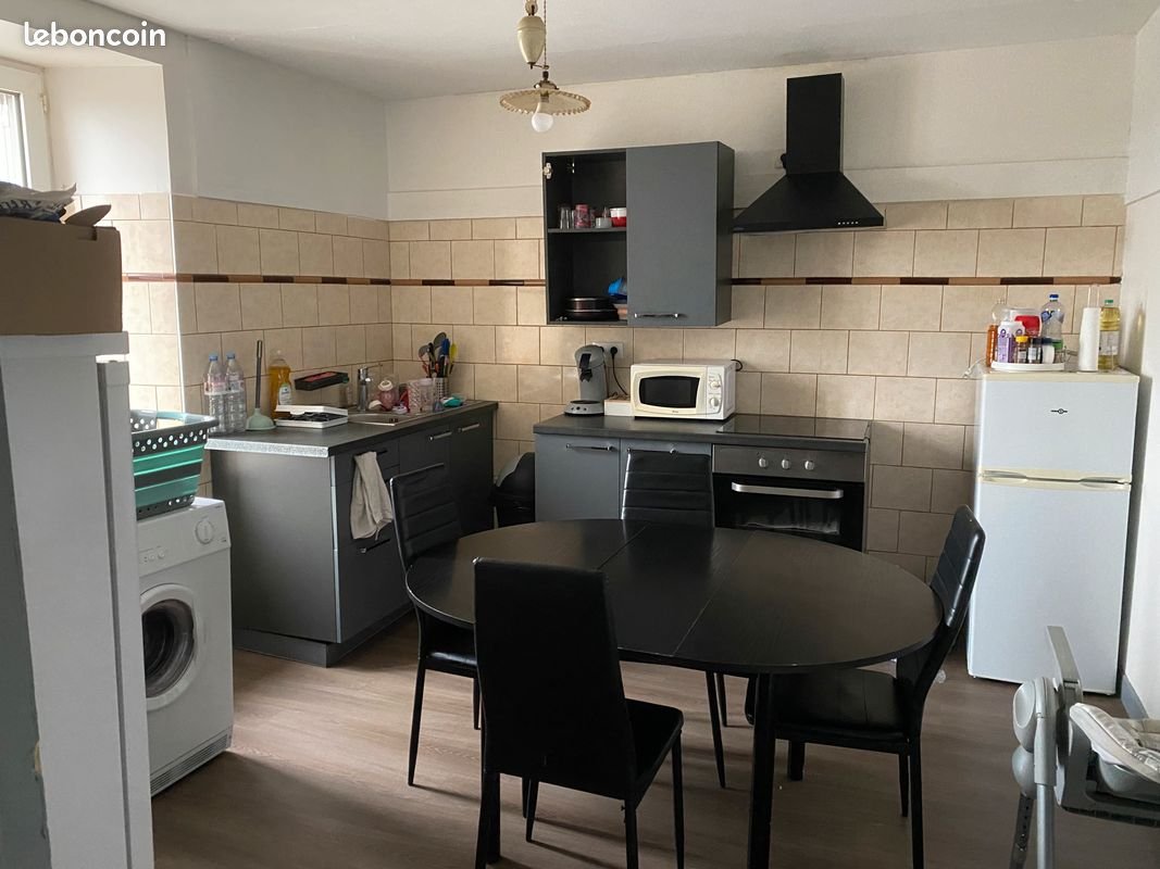 Appartement à louer, 65m², Le Faouët