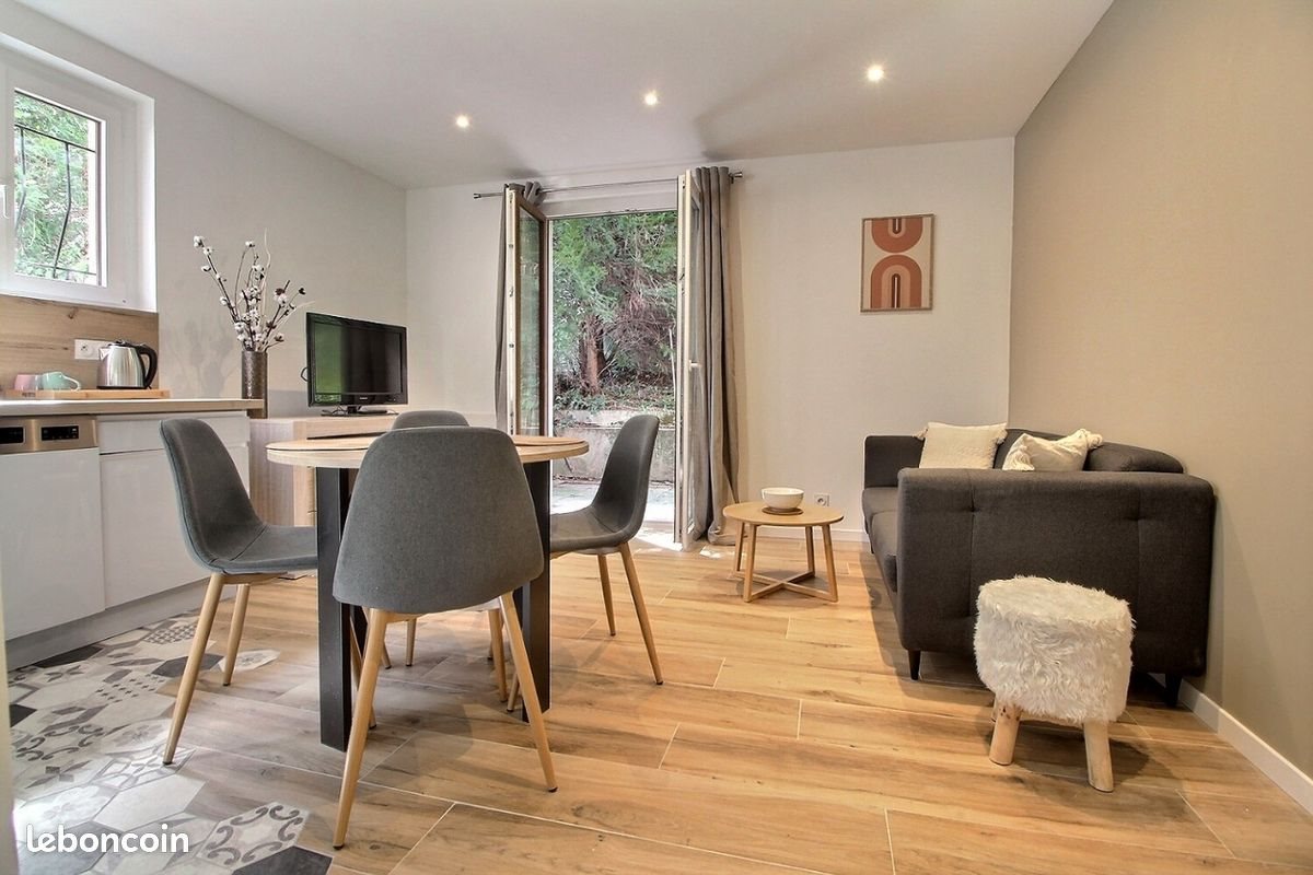 Appartement à louer, 57m², Evian-les-Bains